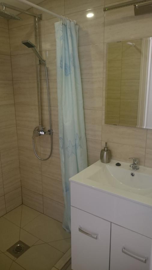 Piccolo Panzio Bed & Breakfast Балатонфенивес Екстериор снимка