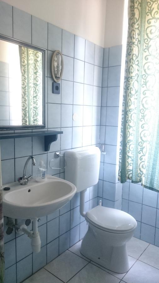 Piccolo Panzio Bed & Breakfast Балатонфенивес Екстериор снимка